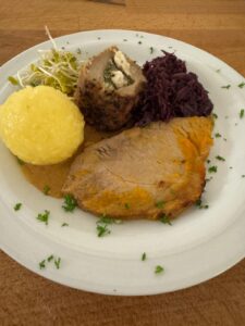 4. Gang - Wein: Grauburgunder / Dornfelder